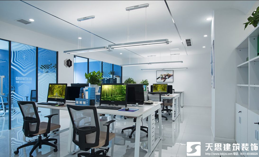<a href=http://www.gdyjyx.cn/bgs/ target=_blank class=infotextkey>合肥寫字樓裝修</a>設(shè)計方式多元化呈現(xiàn)讓員工更有激情工作