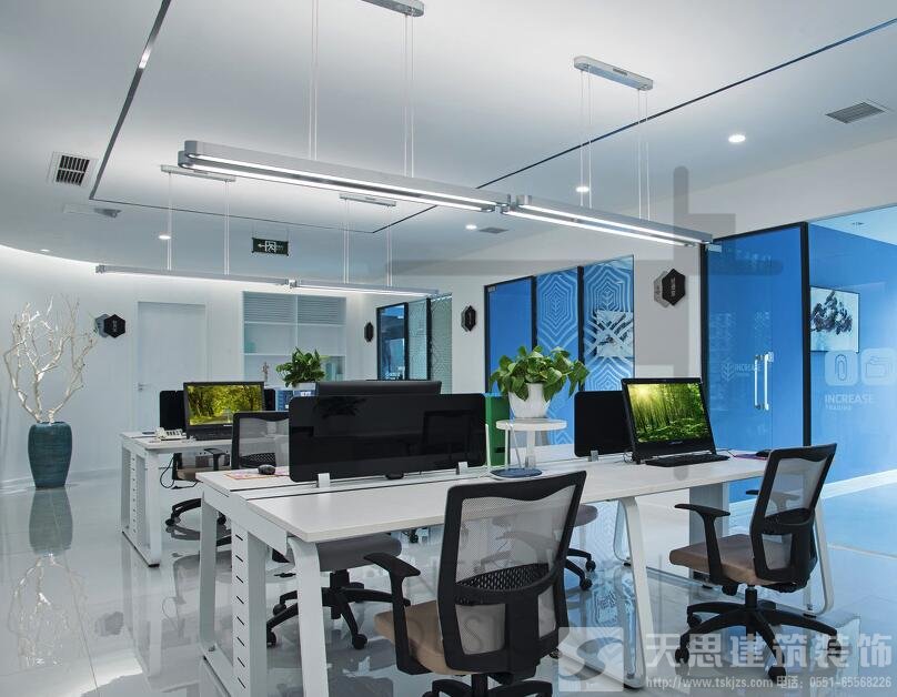 <a href=http://www.gdyjyx.cn/ target=_blank class=infotextkey>合肥辦公室裝修</a>油漆種類不同的注意事項(xiàng)